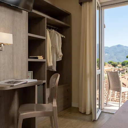 Hotel Azzurra Marina di Pietrasanta