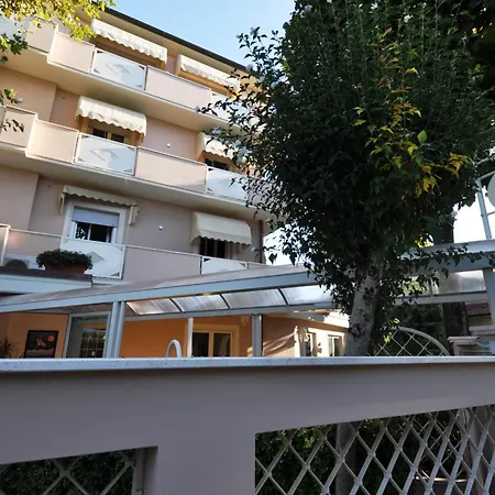 Otel Azzurra