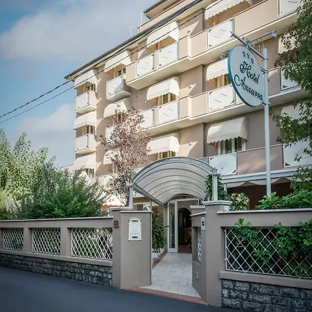 Azzurra 3* Marina di Pietrasanta