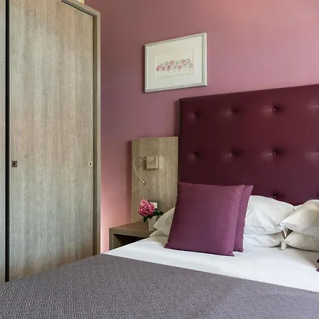 Azzurra Otel 3*