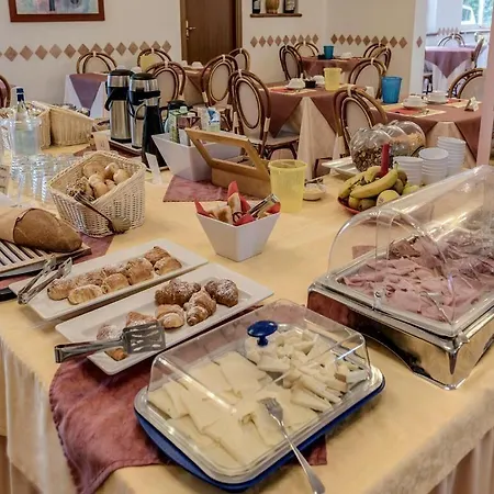 Azzurra Otel