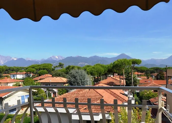 Azzurra Hotel Marina di Pietrasanta